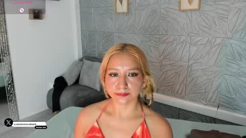 Snapshot of agatadelphine_mr chatting on June 2, 2026, 1:13 pm Agatadelphine online show from June 2, 2026, 1:13 pm
