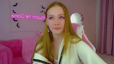 AgataFoxley online show from October 20, 2025, 7:20 am