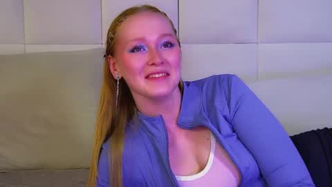Snapshot of agatafoxley chatting on April 29, 2026, 6:36 pm AgataFoxley online show from April 29, 2026, 6:36 pm