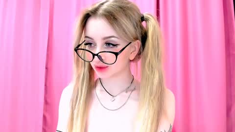 Arina online show from January 26, 2025, 4:20 pm