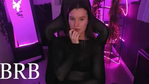Snapshot of agatawillis chatting on October 13, 2025, 1:00 pm Agata online show from October 13, 2025, 1:00 pm