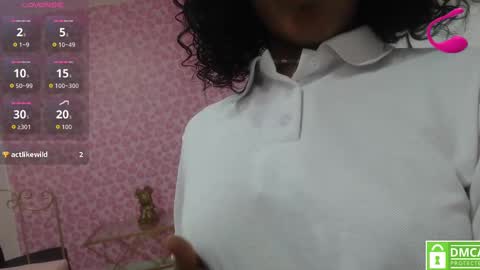 agatha_amaya online show from October 1, 2025, 3:07 pm