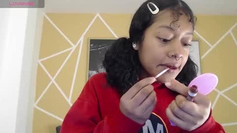 agatha_amaya online show from October 14, 2025, 1:01 pm