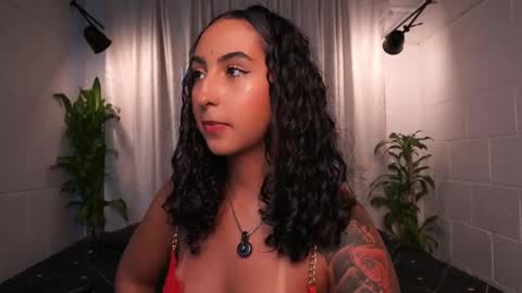 Snapshot of agatha_collinss chatting on May 22, 2026, 7:52 pm Val inst agatha clls online show from May 22, 2026, 7:52 pm