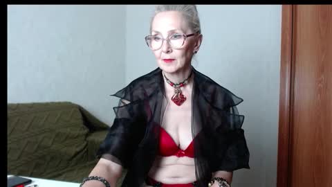 Agatha online show from September 24, 2025, 3:04 pm