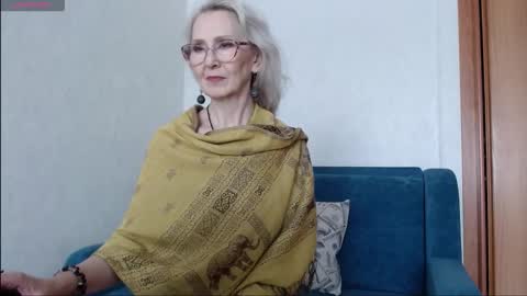 Agatha online show from March 11, 2026, 5:02 am