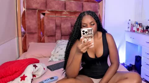 Snapshot of agatha_morrison1 chatting on June 2, 2026, 6:43 pm Agatha online show from June 2, 2026, 6:43 pm
