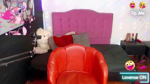 Snapshot of agatha_prime chatting on February 26, 2025, 8:44 pm CAROLINA online show from February 26, 2025, 8:44 pm