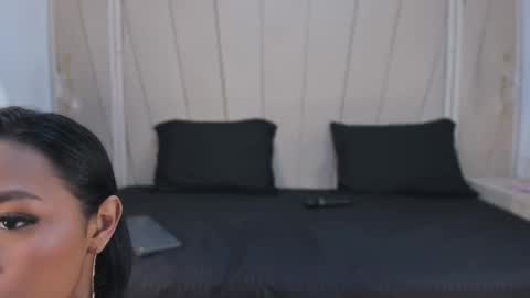 Agatha Steel online show from September 11, 2025, 8:53 pm