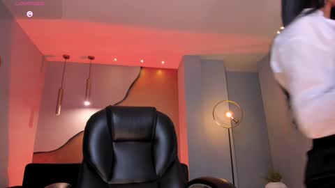 Agatha online show from February 4, 2025, 1:56 am