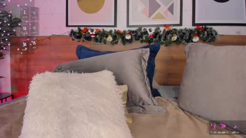    online show from December 15, 2024, 4:18 am