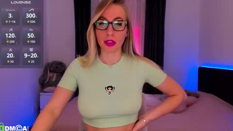 Polly online show from March 14, 2026, 2:00 pm