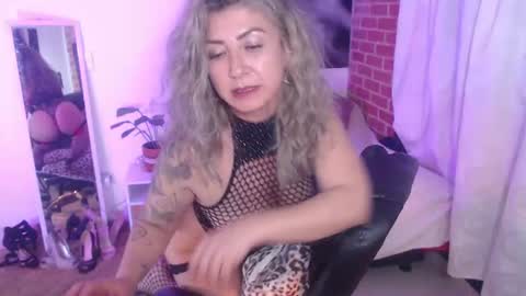 Lily online show from July 24, 2026, 2:09 am