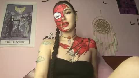 Snapshot of agnesm0on chatting on January 9, 2025, 2:33 am Moon online show from January 9, 2025, 2:33 am