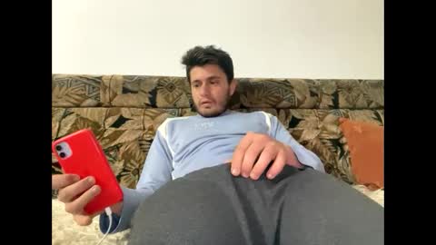 agronasllani123 online show from January 22, 2025, 10:26 pm