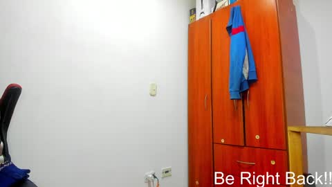 Snapshot of aguslover chatting on December 22, 2024, 4:48 pm Agustin online show from December 22, 2024, 4:48 pm