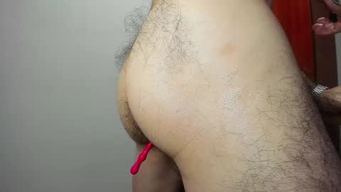 Snapshot of aguslover chatting on February 2, 2025, 11:42 pm Agustin online show from February 2, 2025, 11:42 pm