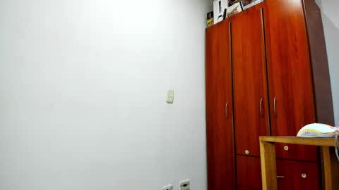 Snapshot of aguslover chatting on March 1, 2025, 9:48 pm Agustin online show from March 1, 2025, 9:48 pm