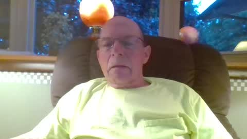 Snapshot of aguynrkfrd chatting on July 3, 2026, 10:10 am aguynrkfrd online show from July 3, 2026, 10:10 am