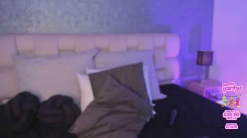 Ahmara  online show from March 6, 2025, 5:43 pm