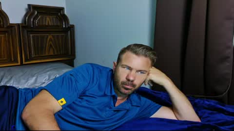 Snapshot of ahardman10 chatting on June 8, 2026, 2:50 pm Blue Eyed Handsome Man online show from June 8, 2026, 2:50 pm