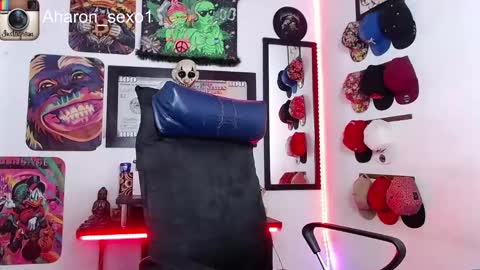 Aharon  Zamora online show from January 23, 2025, 7:00 am