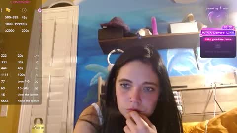 Kat online show from April 22, 2026, 8:28 am