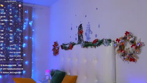 Lexi online show from December 6, 2024, 1:11 pm