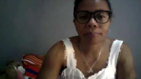 Aicha boobs online show from April 19, 2026, 6:43 pm