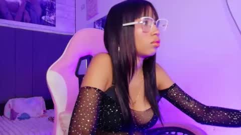 Snapshot of aida_princess chatting on April 9, 2026, 12:21 am Aida online show from April 9, 2026, 12:21 am