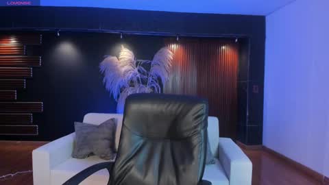 aidajoness online show from October 2, 2025, 11:17 am