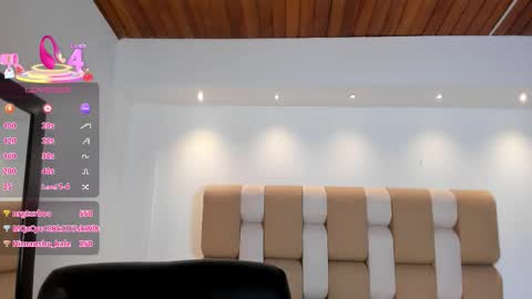 aidajoness online show from December 15, 2025, 11:42 pm