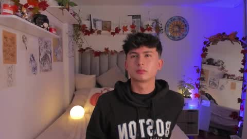 A H  online show from November 14, 2025, 9:13 pm