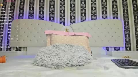 aidasina online show from February 22, 2025, 11:13 pm