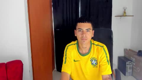 Snapshot of aiden_hot69 chatting on March 5, 2026, 7:21 pm Aidenhot online show from March 5, 2026, 7:21 pm