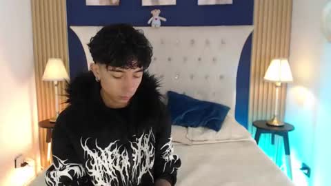 Snapshot of aiden_rivers_ chatting on July 1, 2026, 1:13 pm Aiden online show from July 1, 2026, 1:13 pm