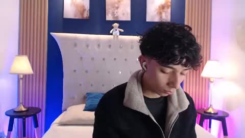 Snapshot of aiden_rivers_ chatting on July 3, 2026, 1:17 pm Aiden online show from July 3, 2026, 1:17 pm