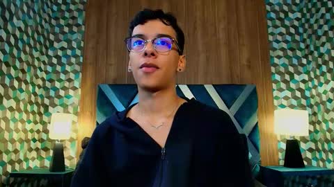 aiden_royce online show from September 20, 2025, 3:29 am