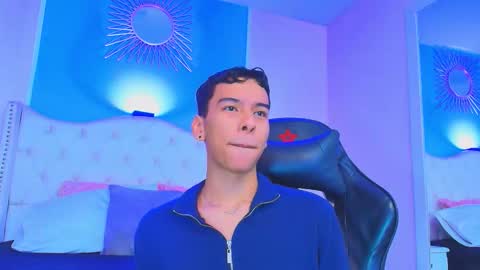 aiden_royce online show from September 29, 2025, 2:27 am