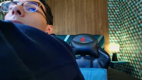 aiden_royce online show from October 12, 2025, 7:18 am