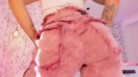 AIHNOA online show from November 15, 2025, 1:18 pm