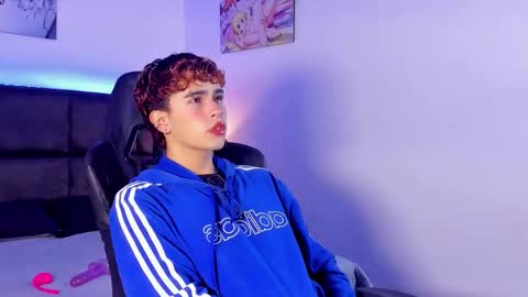 Aiden  online show from October 7, 2025, 12:13 pm