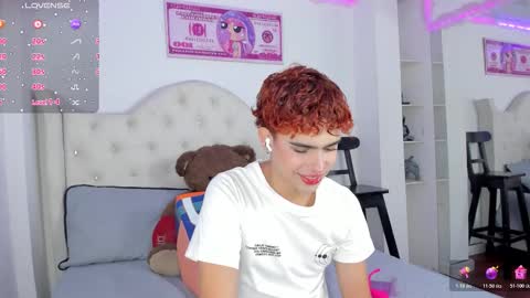 Aiden  online show from November 12, 2025, 5:46 pm