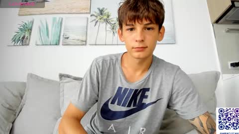 Snapshot of aiko_miracle chatting on October 11, 2025, 12:32 am birthday here online show from October 11, 2025, 12:32 am