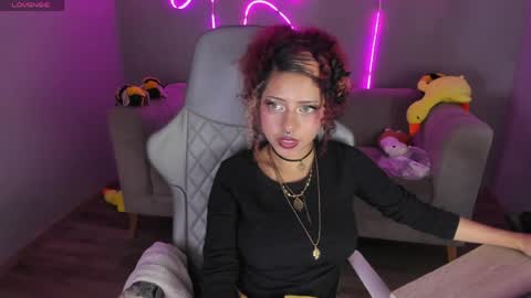 Snapshot of aikoo__ chatting on May 27, 2026, 1:57 am Aiko online show from May 27, 2026, 1:57 am