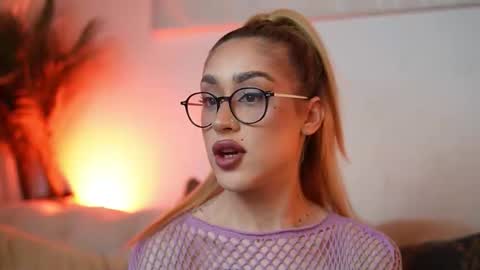  Aileen  online show from February 17, 2026, 10:38 pm