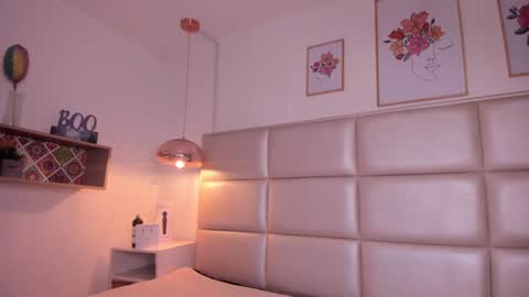 Aily Yozuko online show from February 4, 2025, 3:00 am