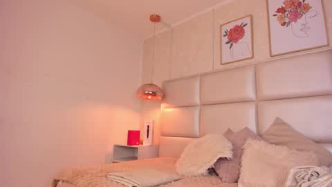 Aily Yozuko online show from September 9, 2025, 2:44 am