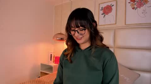 Aily Yozuko online show from January 9, 2026, 2:25 am