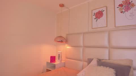 Aily Yozuko online show from March 25, 2026, 2:39 am